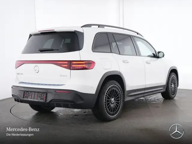 Mercedes-Benz EQB 300