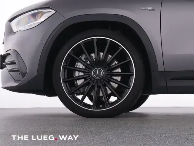 Mercedes-Benz A 35 AMG