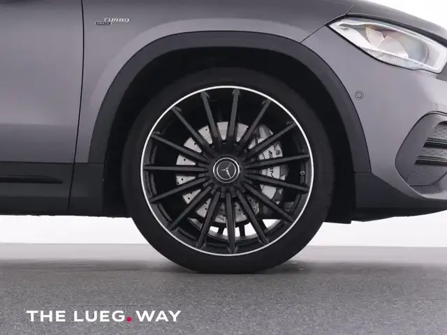 Mercedes-Benz A 35 AMG