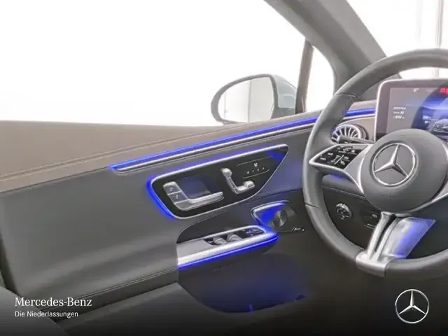 Mercedes-Benz EQE 350