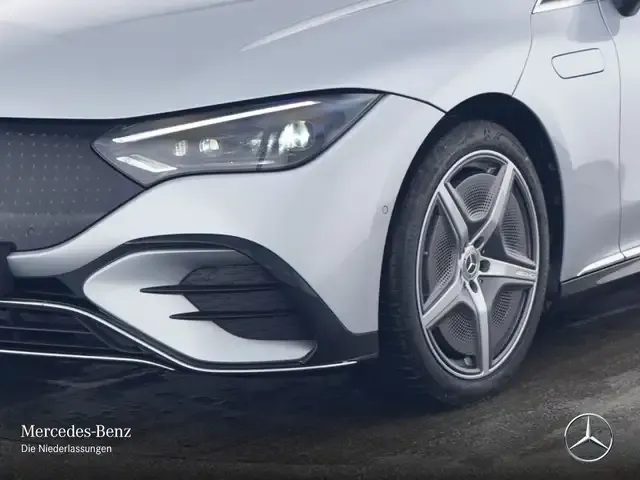 Mercedes-Benz EQE 350