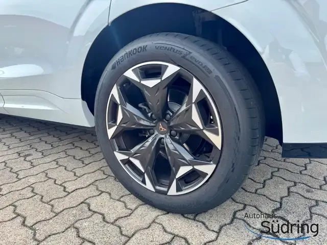 CUPRA Terramar
