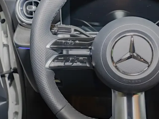 Mercedes-Benz CLE 220