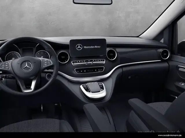 Mercedes-Benz V 220