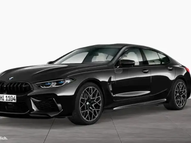 BMW M8