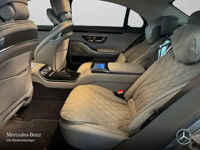 Mercedes-Benz S 400