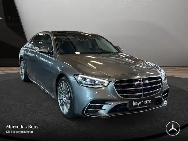 Mercedes-Benz S 400