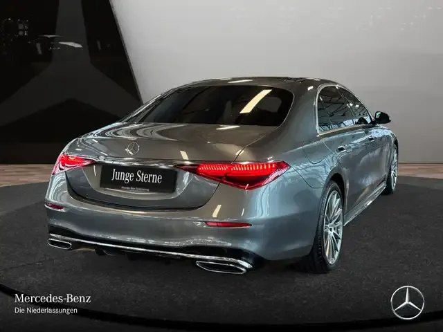 Mercedes-Benz S 400