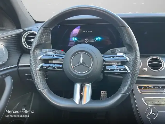 Mercedes-Benz E 400