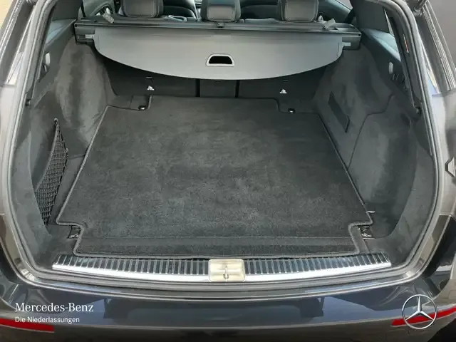 Mercedes-Benz E 400