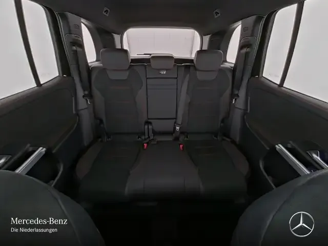 Mercedes-Benz GLB 250