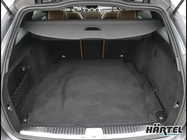 Mercedes-Benz C 63 AMG