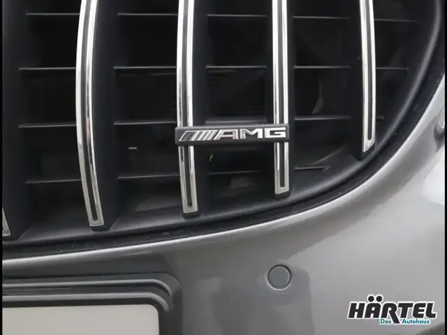 Mercedes-Benz C 63 AMG