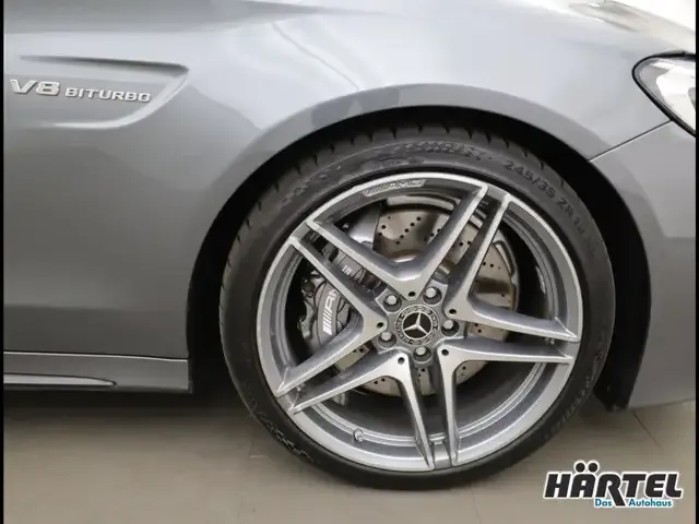 Mercedes-Benz C 63 AMG