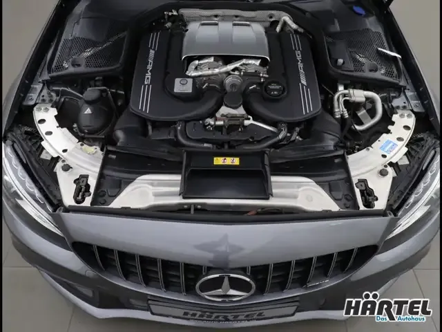 Mercedes-Benz C 63 AMG