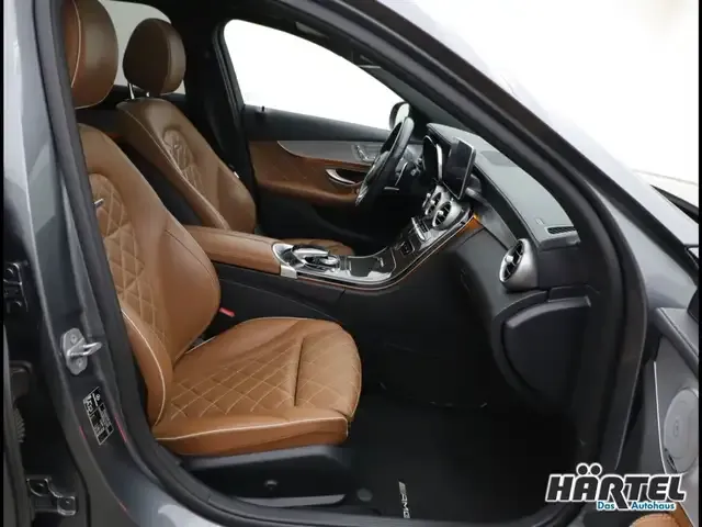 Mercedes-Benz C 63 AMG
