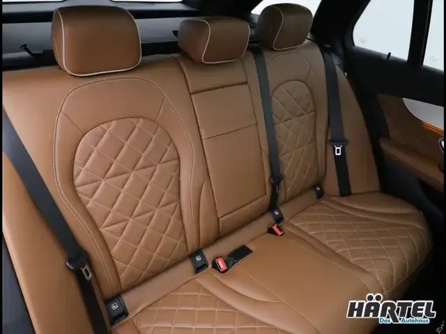 Mercedes-Benz C 63 AMG