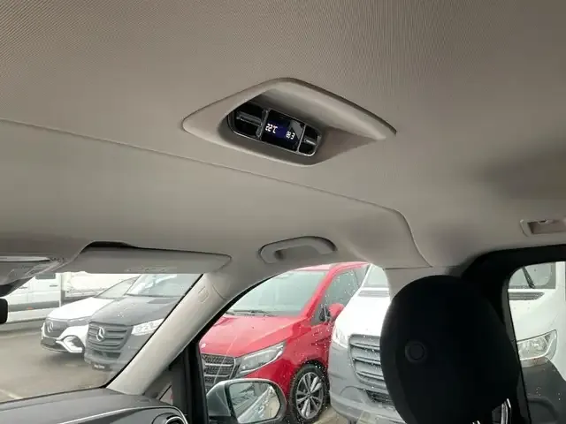 Mercedes-Benz EQV 300