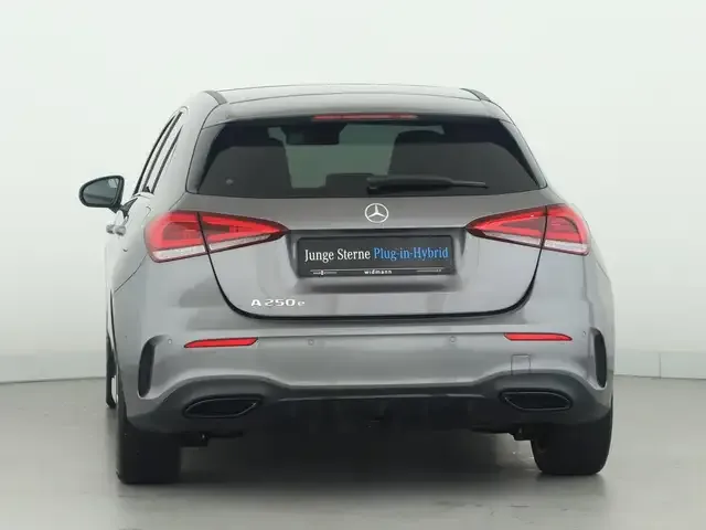 Mercedes-Benz A 250
