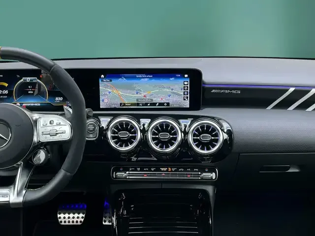 Mercedes-Benz A 45 AMG