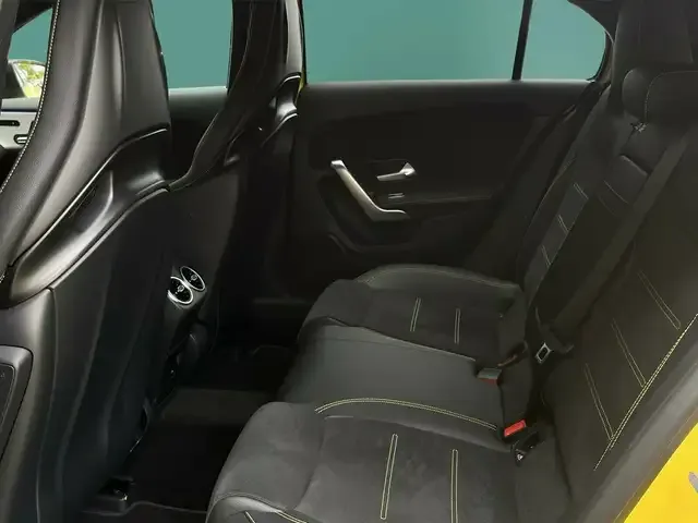 Mercedes-Benz A 45 AMG