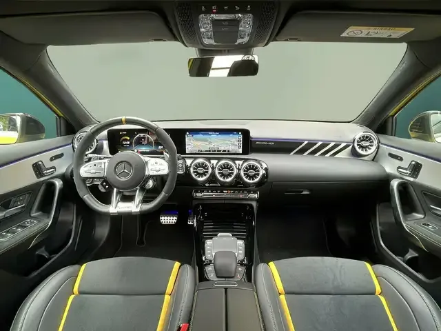 Mercedes-Benz A 45 AMG