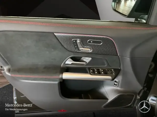 Mercedes-Benz EQA 300