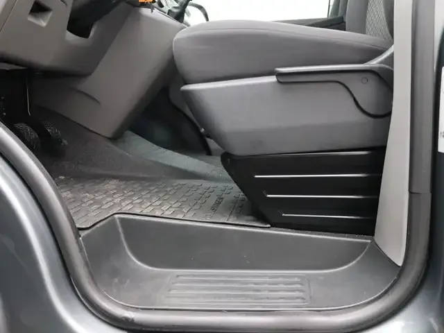 Volkswagen T6.1 Caravelle