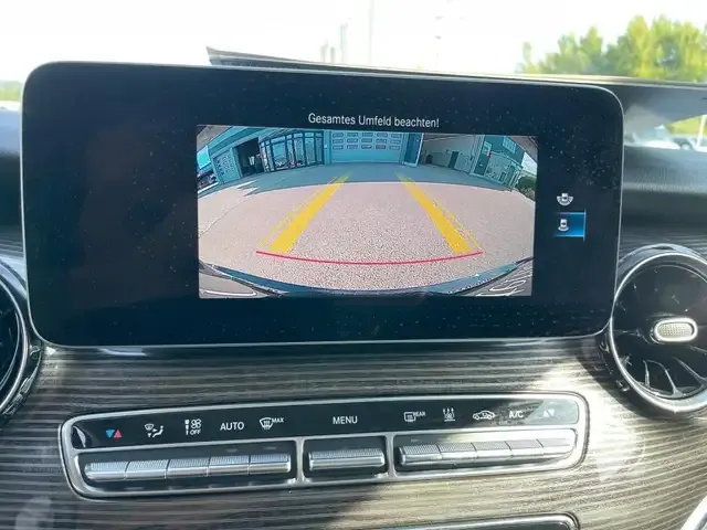 Mercedes-Benz EQV 300