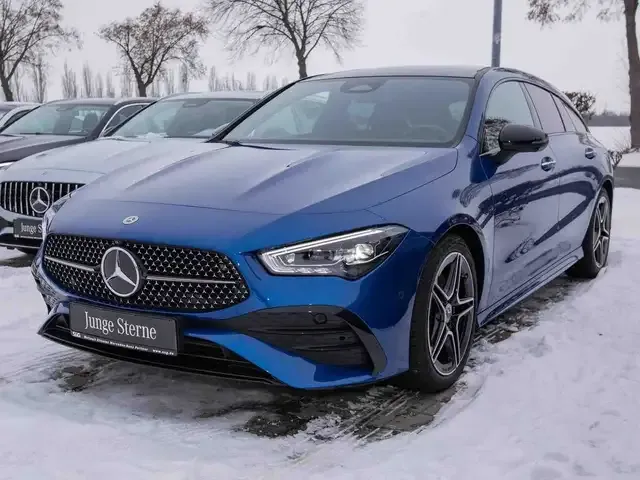 Mercedes-Benz CLA 220