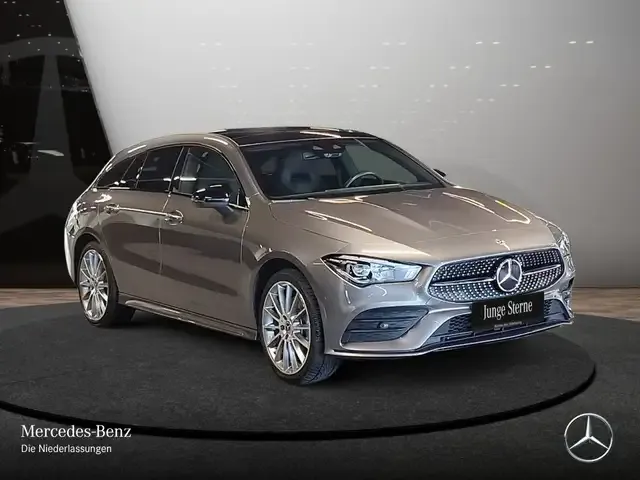 Mercedes-Benz CLA 250