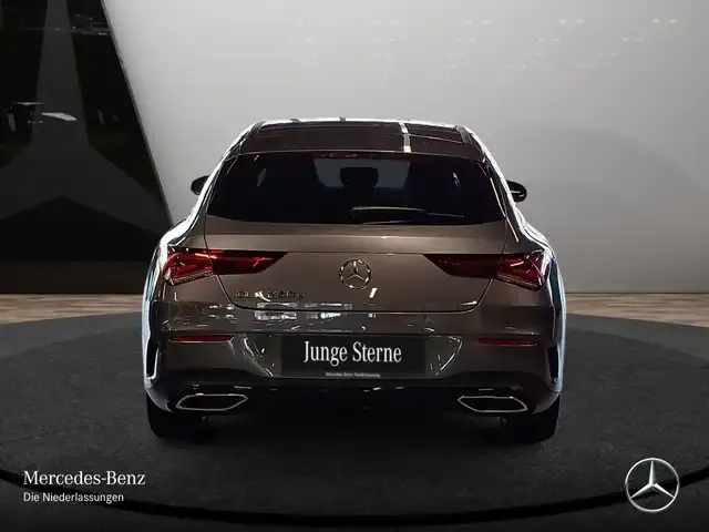 Mercedes-Benz CLA 250