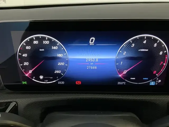 Mercedes-Benz CLA 180