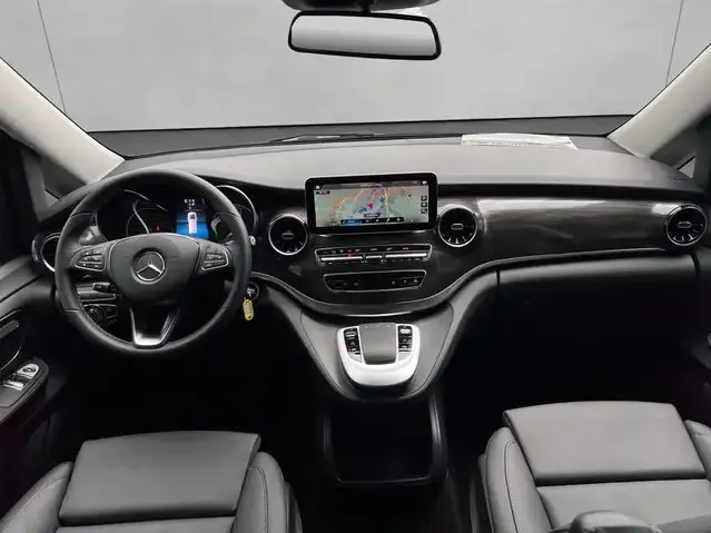 Mercedes-Benz V