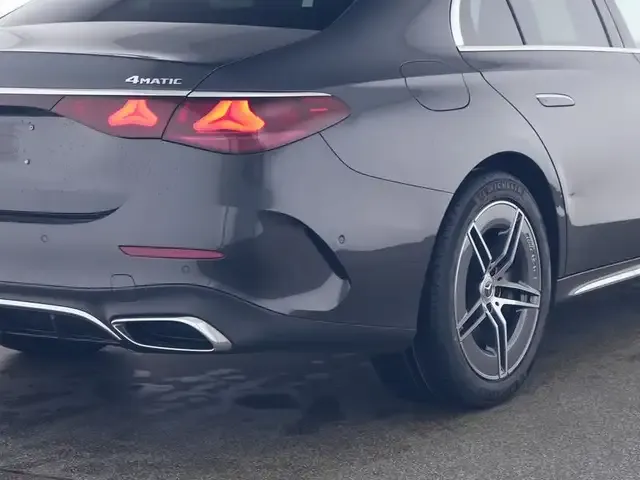 Mercedes-Benz E 450