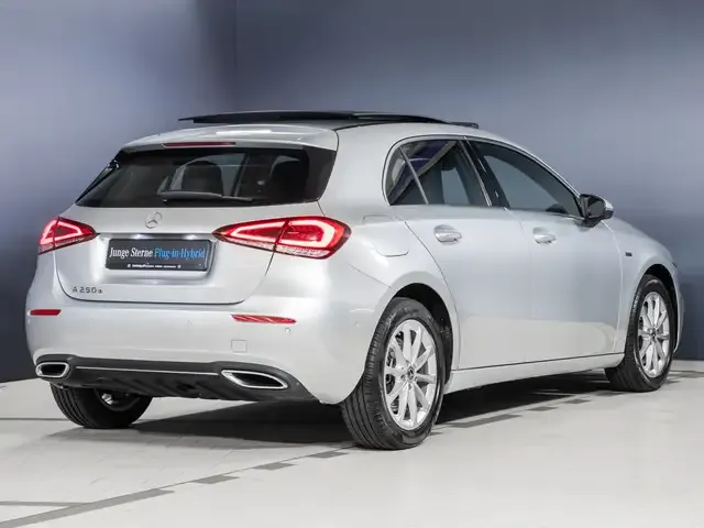 Mercedes-Benz A 250