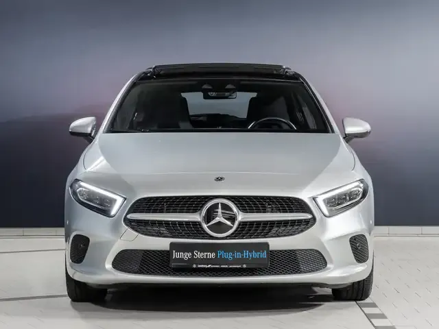 Mercedes-Benz A 250