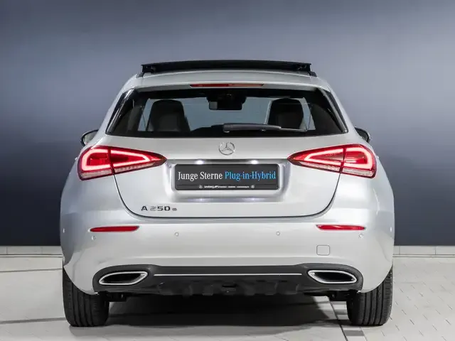 Mercedes-Benz A 250