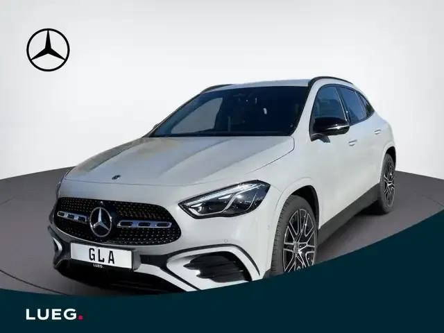 Mercedes-Benz GLA 220