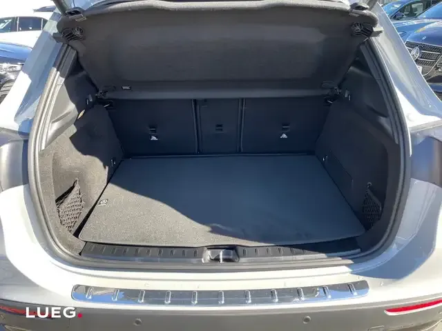 Mercedes-Benz GLA 220