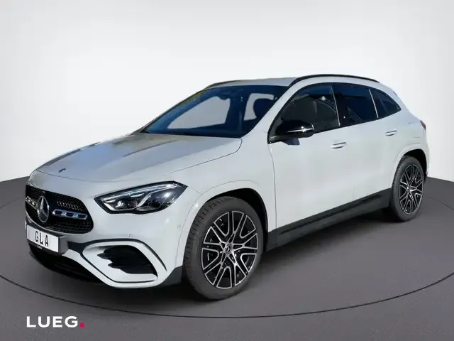 Mercedes-Benz GLA 220