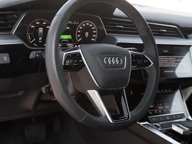 Audi Q8 e-tron