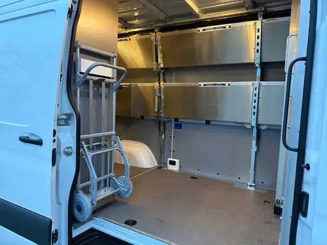 Mercedes-Benz Sonstige