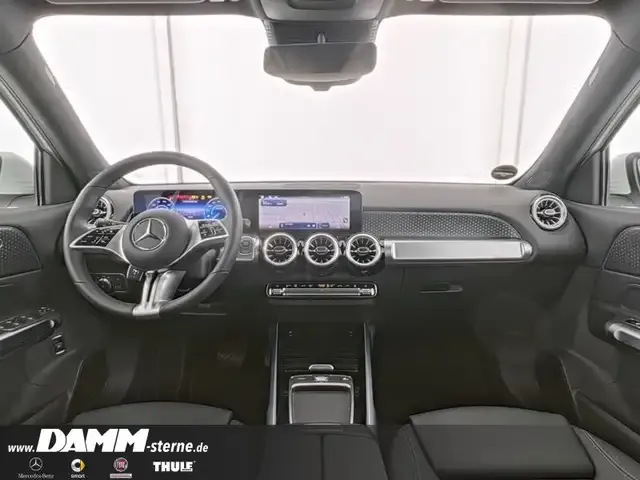 Mercedes-Benz EQB 300