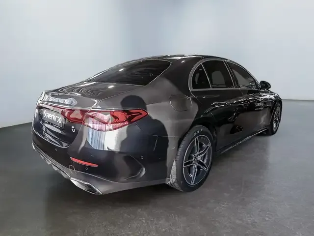 Mercedes-Benz E 300