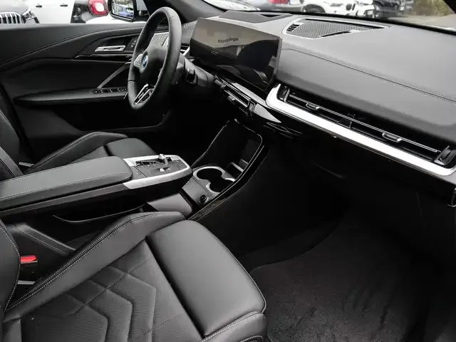 BMW iX2