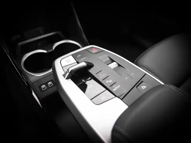 BMW iX2