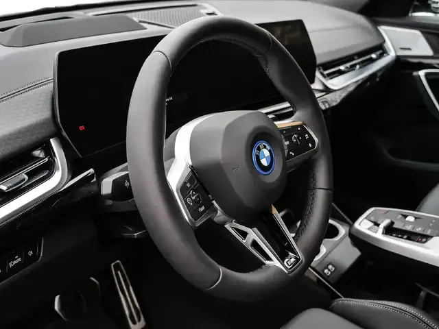 BMW iX2