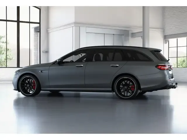 Mercedes-Benz E 63 AMG