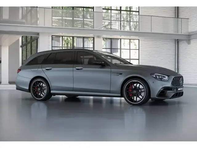 Mercedes-Benz E 63 AMG